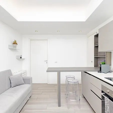 Class House Апартаменты *